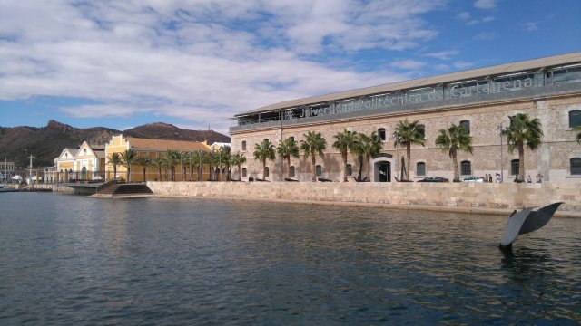Yevheniia Nazarik studentka studiów magisterskich z zarządzania PWSTE w Jarosławiu na Politecnica de Cartagena – spędza zimowy semestr studiów w ramach programu Erasmus+