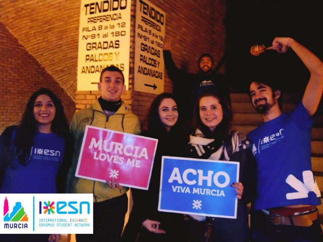 Relacja z semestralnego pobytu na stypendium Erasmus+ w Universidad de Murcia - Serhii Yazybchuk i Anastasiia Chekulayeva-01.02-15.06.2016 r.