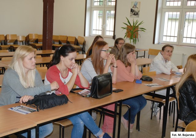 Dzień Międzynarodowy Erasmusów i członków Studenckiego Koła Naukowego "Promotorzy Zdrowia"