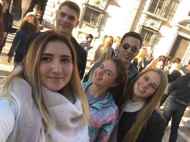 Studentki turystyki i rekreacji PWSTE w Jarosławiu: Yuliia Malohlovets i Maryna Tieriekhova na Politecnica de Cartagena w Hiszpanii spędziły semestr studiów w ramach programu Erasmus+ (19.09.2016 r.-11.02.2017 r.) 