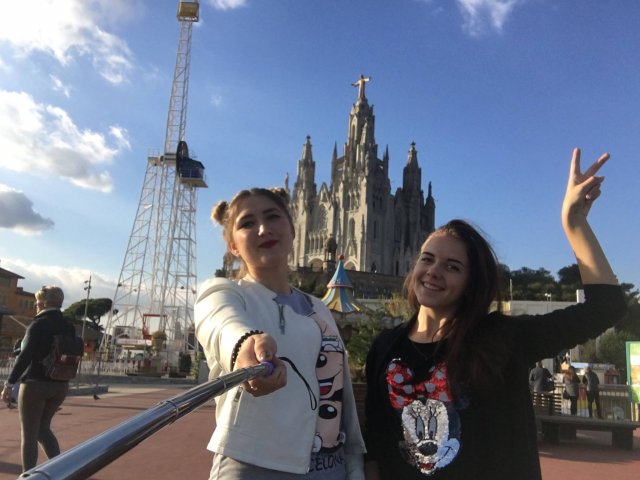 Studentki turystyki i rekreacji PWSTE w Jarosławiu: Yuliia Malohlovets i Maryna Tieriekhova na Politecnica de Cartagena w Hiszpanii spędziły semestr studiów w ramach programu Erasmus+ (19.09.2016 r.-11.02.2017 r.) 
