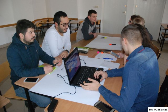 WSPÓLNE ZAJĘCIA STUDENTÓW: POLSKICH I ZAGRANICZNYCH Z PROGRAMU ERASMUS+ 