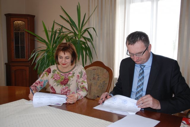 Aktualizacja umowy o współpracy między PWSTE i Państwowym Uniwersytetem w Mukaczewie