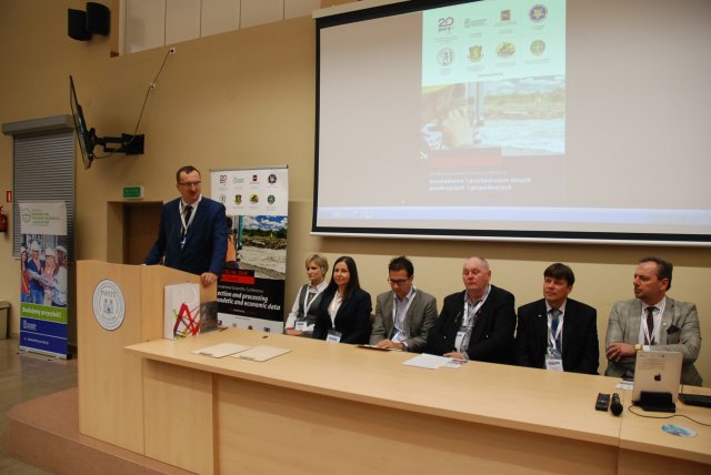 VIII MIĘDZYNARODOWA KONFERENCJA NAUKOWA Gromadzenie i przetwarzanie danych geodezyjnych i gospodarczych