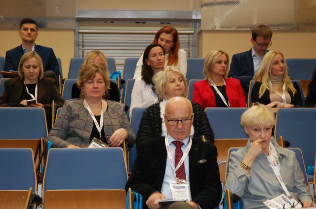 VIII MIĘDZYNARODOWA KONFERENCJA NAUKOWA Gromadzenie i przetwarzanie danych geodezyjnych i gospodarczych