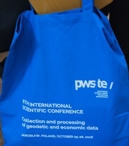 VIII MIĘDZYNARODOWA KONFERENCJA NAUKOWA Gromadzenie i przetwarzanie danych geodezyjnych i gospodarczych
