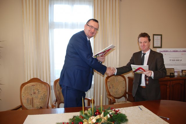 Podpisanie umowy o współpracy między PWSTE i Partium Christian University z siedzibą w Oradei w Rumunii