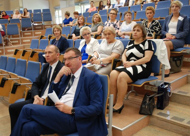 II Ogólnopolska Konferencja Naukowa „Starzenie się i starość wyzwaniem i zadaniem XXI wieku”