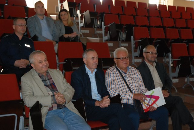 ZAGROŻENIA BEZPIECZEŃSTWA PAŃSTWA W DOBIE GLOBALIZACJI