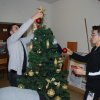 Ubieranie choinki przez ERASMUSÓW - Święta Bożego Narodzenia 2019 - Decorating the Christmas Tree by Erasmus+ students - Christmas 2019:)