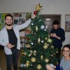 Ubieranie choinki przez ERASMUSÓW - Święta Bożego Narodzenia 2019 - Decorating the Christmas Tree by Erasmus+ students - Christmas 2019:)