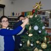 Ubieranie choinki przez ERASMUSÓW - Święta Bożego Narodzenia 2019 - Decorating the Christmas Tree by Erasmus+ students - Christmas 2019:)