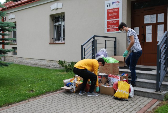 WIZYTA W SCHRONISKU DLA BEZDOMNYCH ZWIERZĄT W ORZECHOWCACH