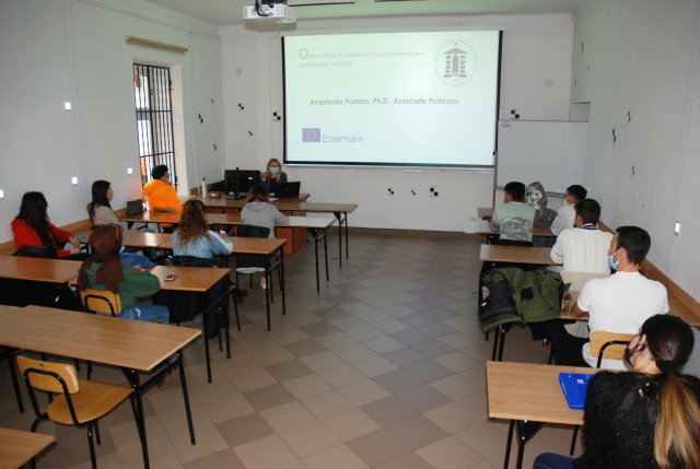 Associate Prof. Anastasiia Pandas, PhD z odeskiej Państwowej Akademii Budownictwa i Architektury w PWSTE w Jarosławiu w ramach programu Erasmus+ - 25-29.10.2021 r.