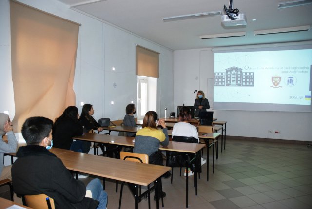 Associate Prof. Anastasiia Pandas, PhD z odeskiej Państwowej Akademii Budownictwa i Architektury w PWSTE w Jarosławiu w ramach programu Erasmus+ - 25-29.10.2021 r.