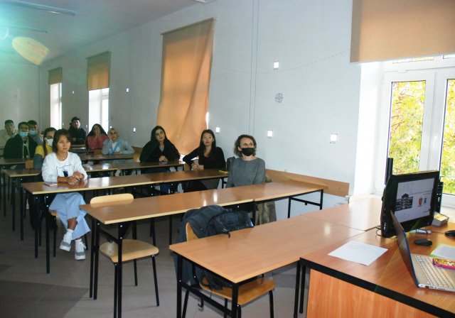 Associate Prof. Anastasiia Pandas, PhD z odeskiej Państwowej Akademii Budownictwa i Architektury w PWSTE w Jarosławiu w ramach programu Erasmus+ - 25-29.10.2021 r.