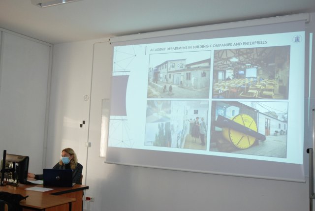 Associate Prof. Anastasiia Pandas, PhD z odeskiej Państwowej Akademii Budownictwa i Architektury w PWSTE w Jarosławiu w ramach programu Erasmus+ - 25-29.10.2021 r.