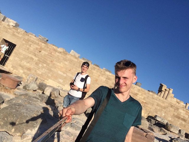 Studenci PWSTE w Jarosławiu na greckiej Rodos z Erasmusem+: Olishkevych Artur Vitalik Kondrenko Maksym Holovchenko