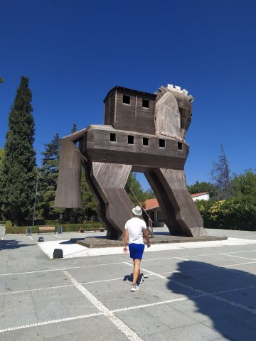 Maciej Sieńko - wrażenia studenta PWSTE po studiach odbytych na Istanbul Aydin University w Turcji w ramach programu Erasmus+