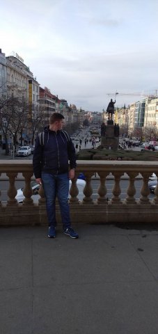 Roman Krasovskyi - student zarządzania PWSTE w Jarosławiu na poziomie magisterskim spędził semestr letni 2019/2020 na czeskim Metropolitan University Prague ! ! !
