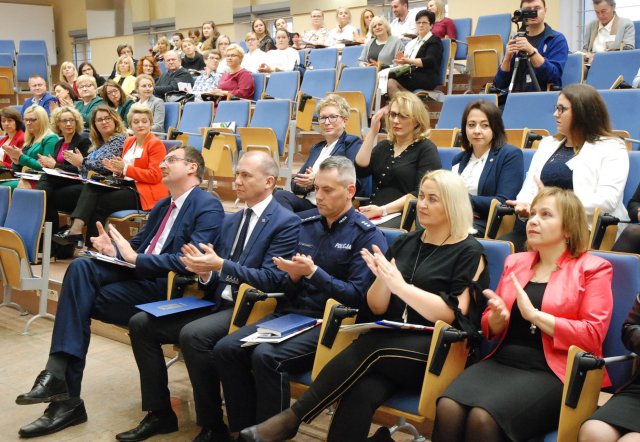 V MIĘDZYNARODOWA KONFERENCJA NAUKOWA „DOBROCZYNNOŚĆ, FILANTROPIA I PRACA SOCJALNA”