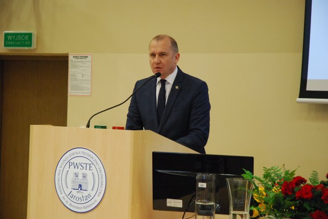 V MIĘDZYNARODOWA KONFERENCJA NAUKOWA „DOBROCZYNNOŚĆ, FILANTROPIA I PRACA SOCJALNA”