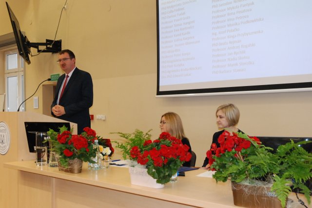 V MIĘDZYNARODOWA KONFERENCJA NAUKOWA „DOBROCZYNNOŚĆ, FILANTROPIA I PRACA SOCJALNA”