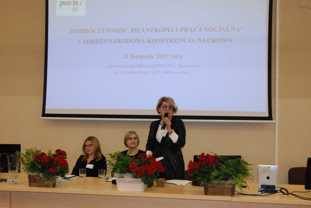 V MIĘDZYNARODOWA KONFERENCJA NAUKOWA „DOBROCZYNNOŚĆ, FILANTROPIA I PRACA SOCJALNA”